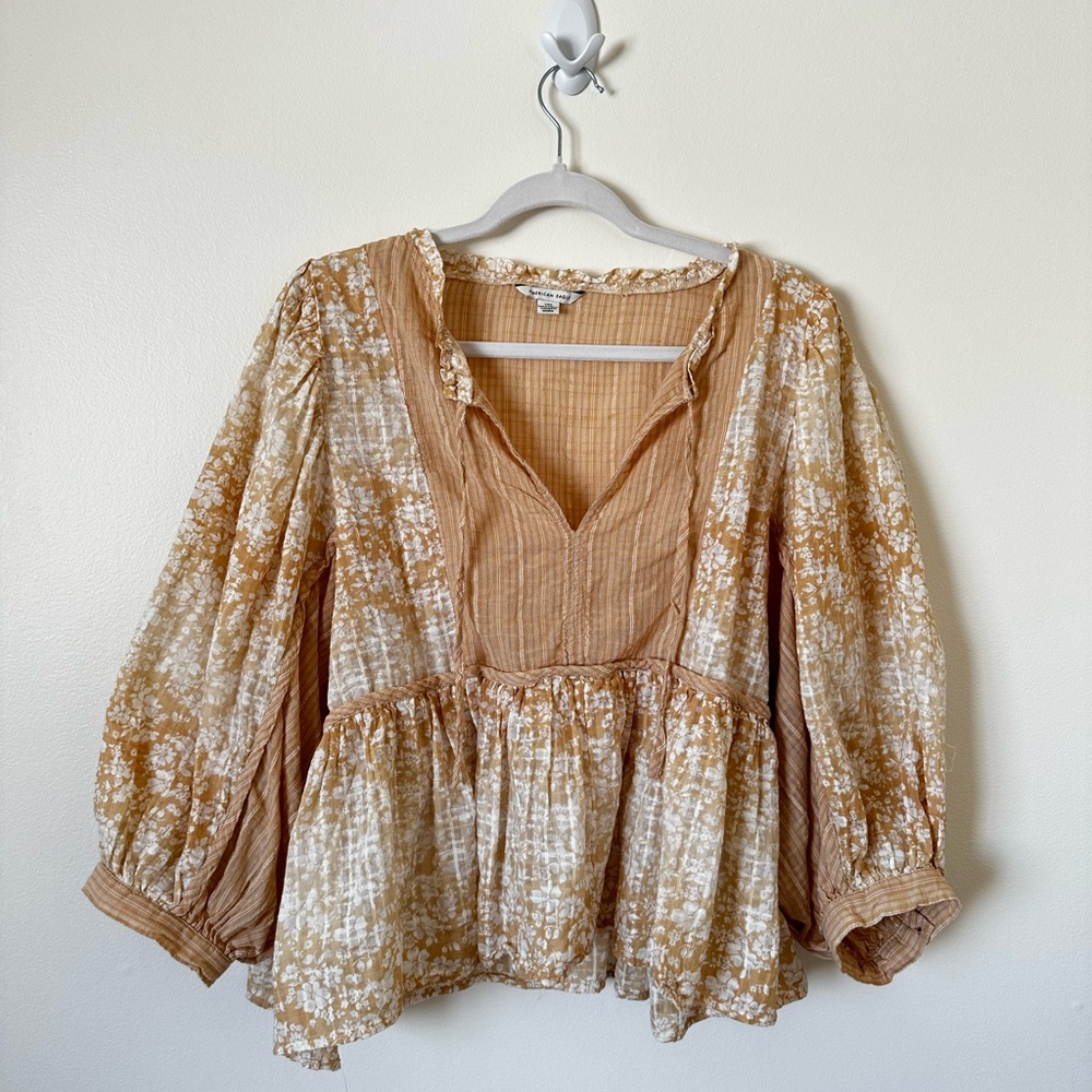 Floral American Eagle gauzy top.